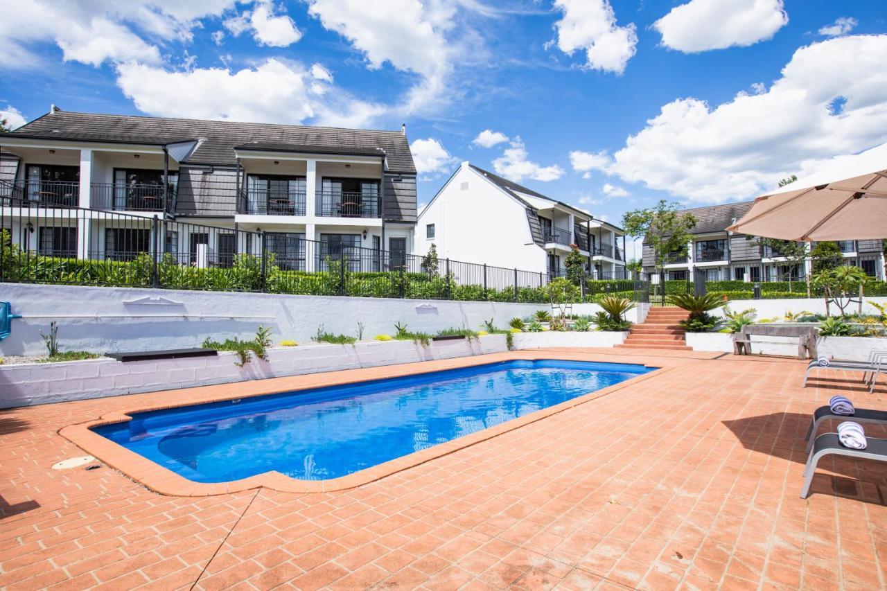 Camden Valley Inn Екстер'єр фото