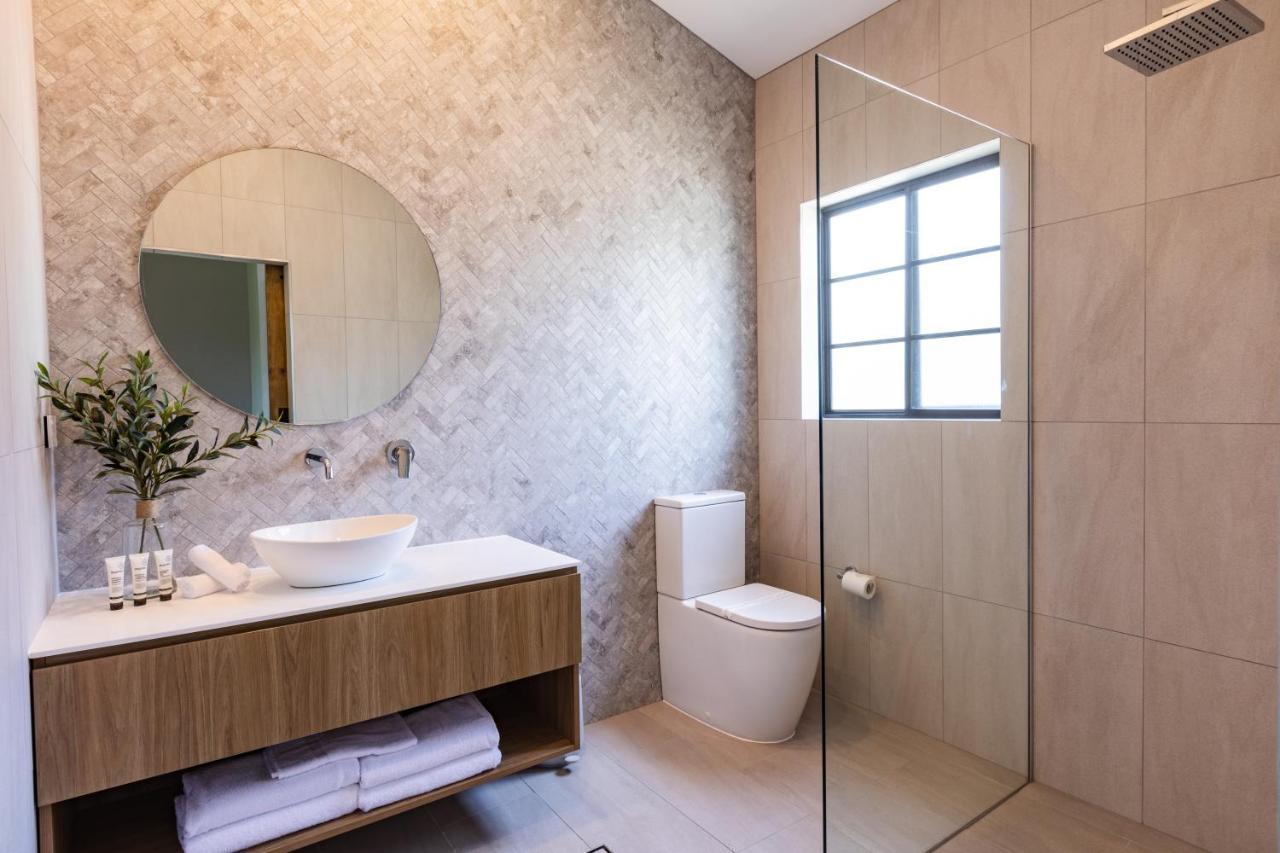 Camden Valley Inn Екстер'єр фото