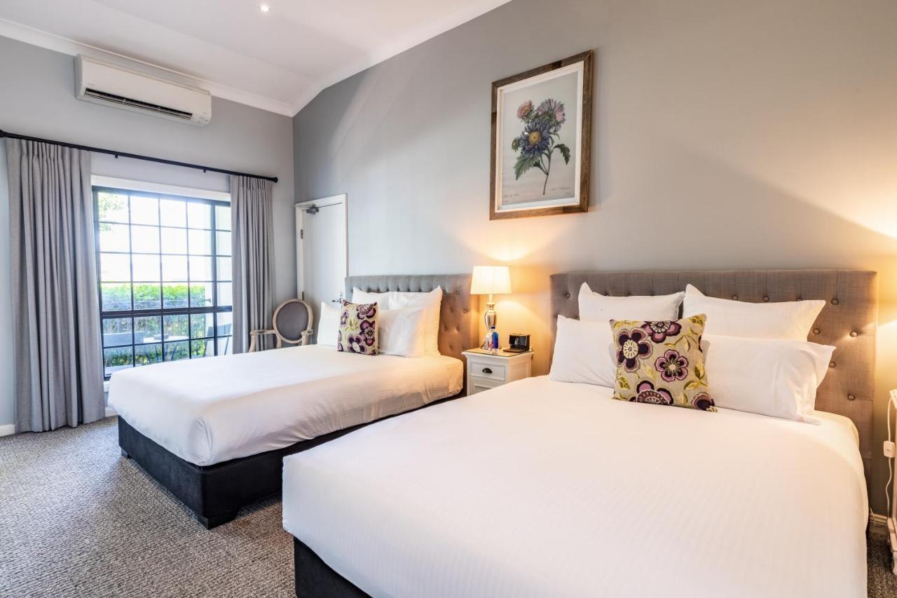 Camden Valley Inn Екстер'єр фото